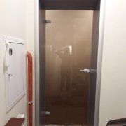 Стеклянная распашная дверь СРПД-11313 - фото 3