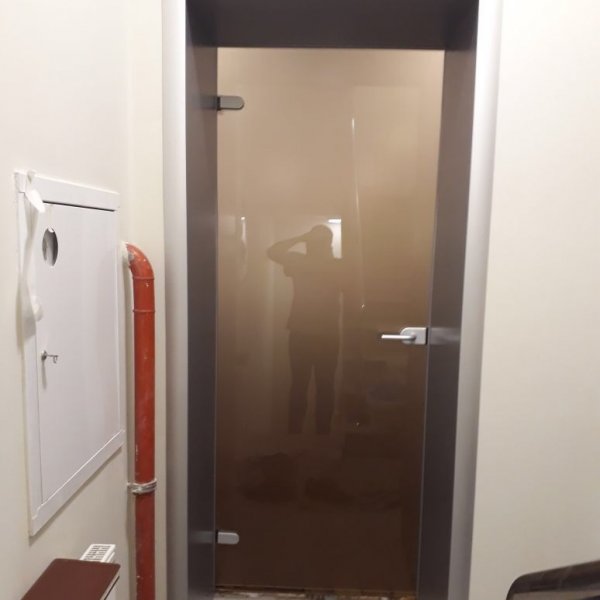 Стеклянная распашная дверь СРПД-11313