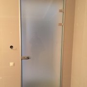 Стеклянная распашная дверь СРПД-11370