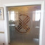 Стеклянная распашные двери СРПД-3784