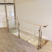Ограждение лестницы на стойках с заполнением стеклом СО-3249