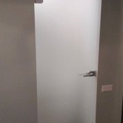 Стеклянная распашная дверь СРПД-11318
