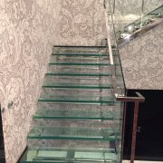 Стеклянная лестница СЛ-3335